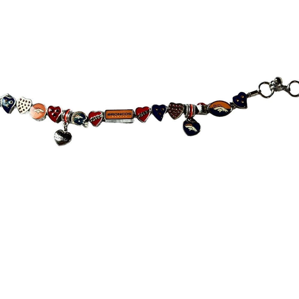 The Denver Broncos Feb Valentine charm bracelet the Bradford Exchange